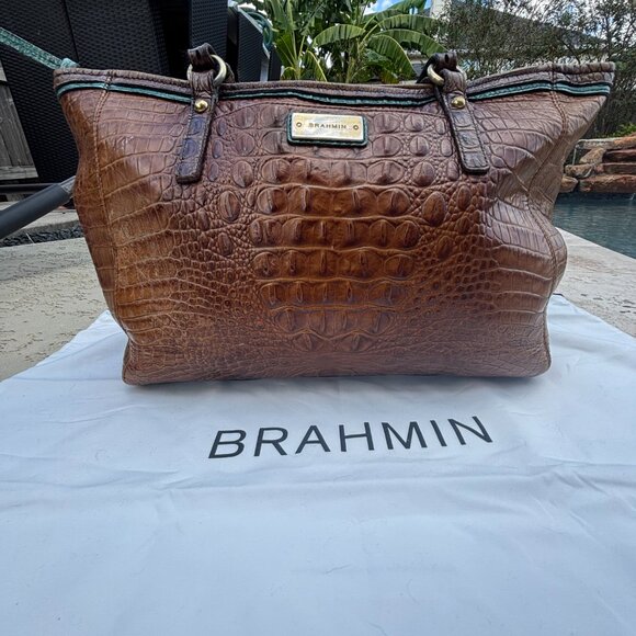 Brahmin Croc Embossed Leather Asher Handbag – Pecan – Classic Shoulder Purse - Picture 8 of 8